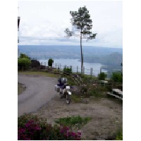 Lake Toba-600.jpg